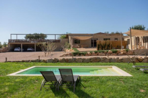 Casa de campo Masos de Pals con parking y piscina